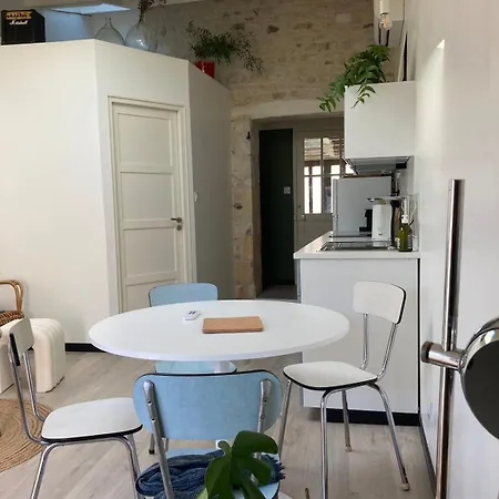 Le Petit Chai Classé De Tourisme 3 étoiles Hyper Centre Сasa de vacaciones *