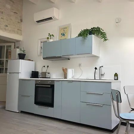 Le Petit Chai Classé De Tourisme 3 étoiles Hyper Centre Сasa de vacaciones *